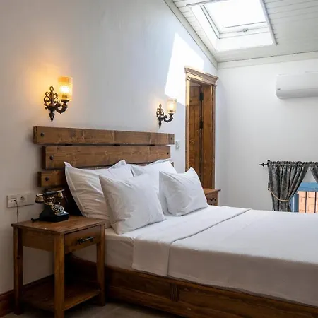 Frühstückspension Pietra 4*