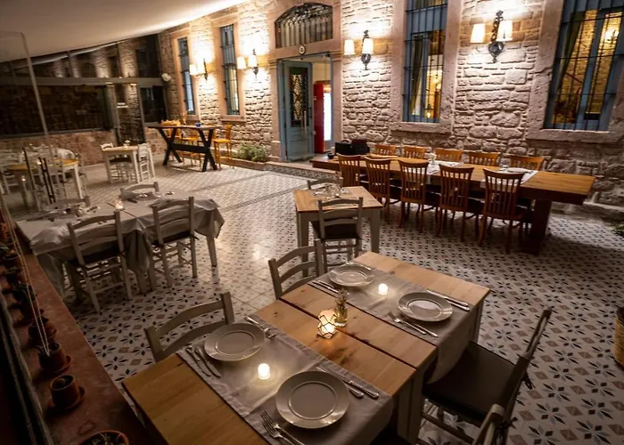 Pietra Bed & Breakfast 4*