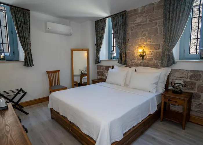 Frühstückspension Pietra 4*